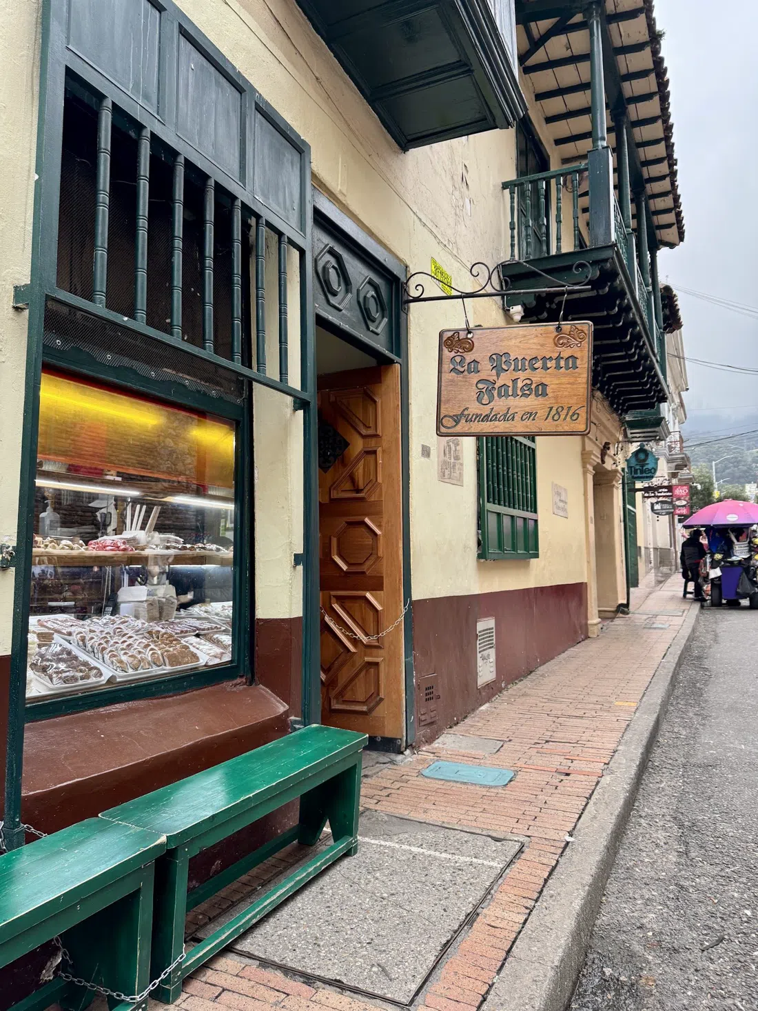 La Puerta Falsa, Bogota